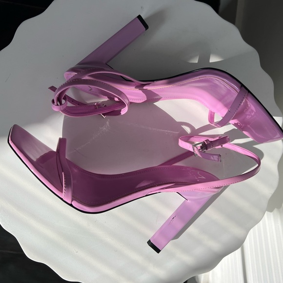 Marc Fisher LTD pink strappy sandals SIZE 9 - Picture 4 of 8